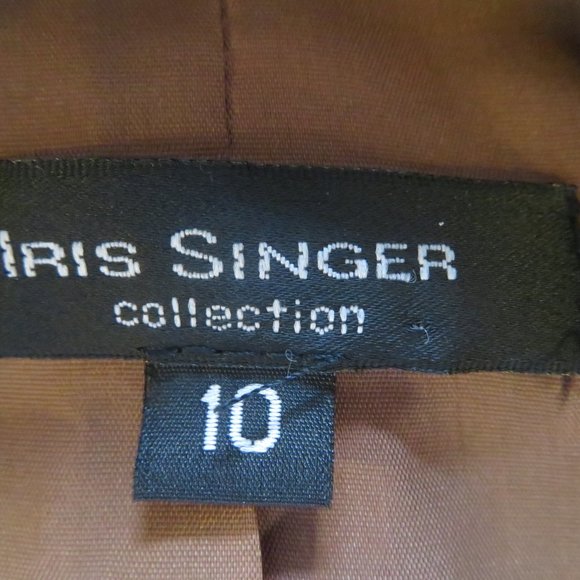 IRIS SINGER GREY BEIGE PINSTRIPE PANT SUIT SET 10* - Picture 7 of 8